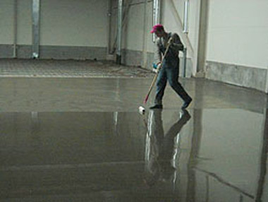 Пропитки и краски по бетону; обеспыливание бетонных полов; наливные полы